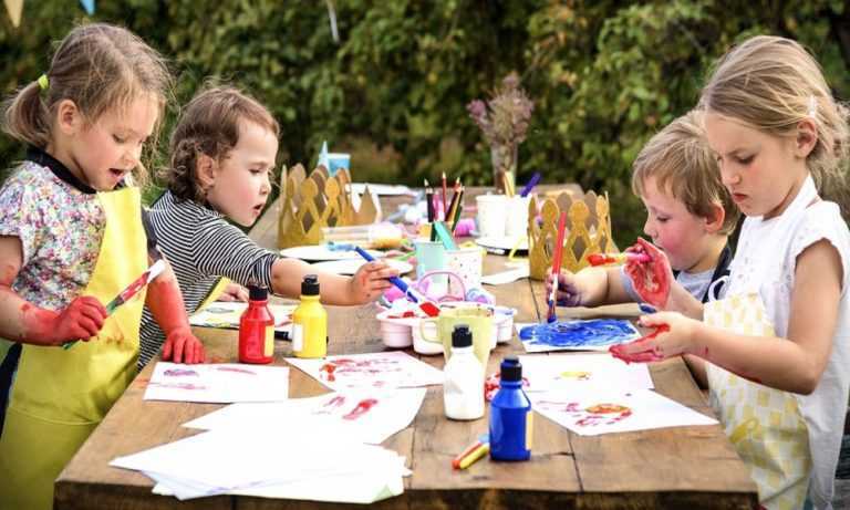 4 Classroom Crafts Your Students Will Love craft