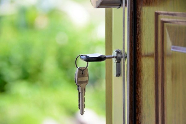 buying home spare key